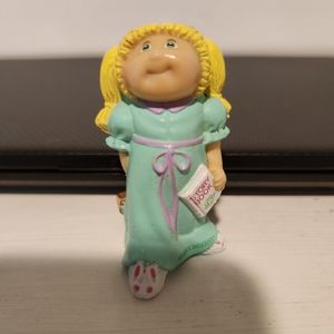 Cabbage Patch Kids vintage toy figure or cake topper.
